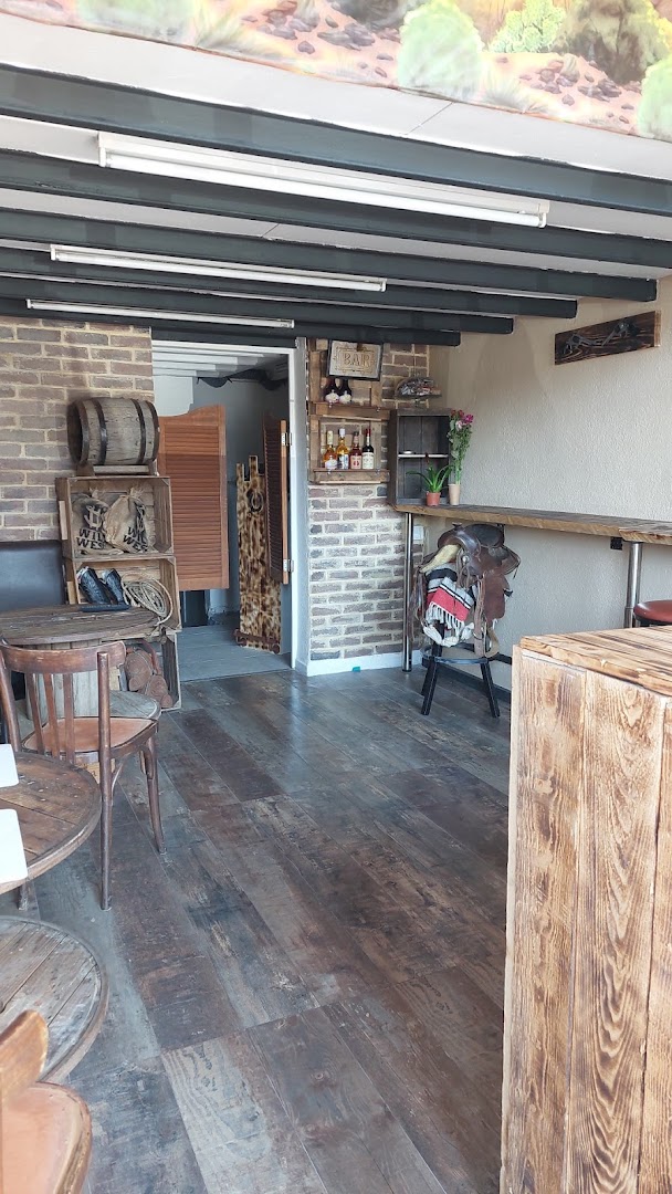 Saloon Du Square · Photos 1